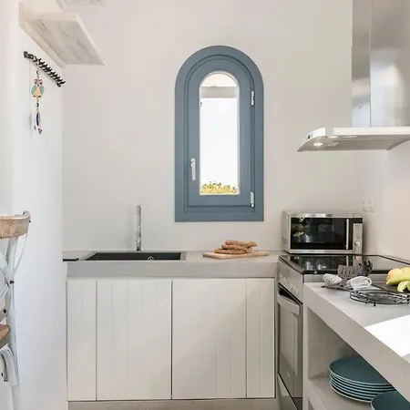 Pebble Summer House * Aliki (Paros)