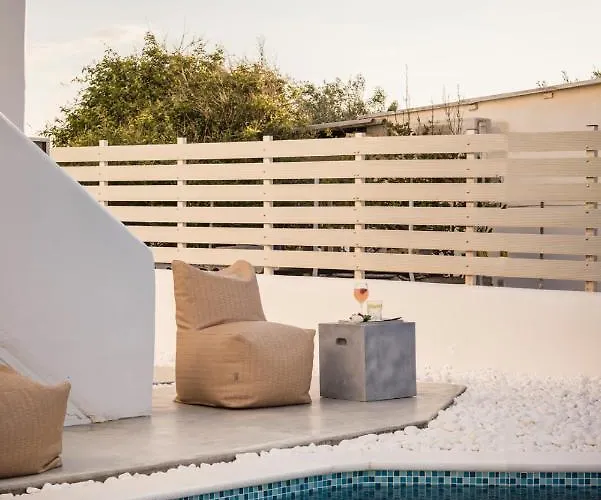 Pebble Summer House בית נופש *