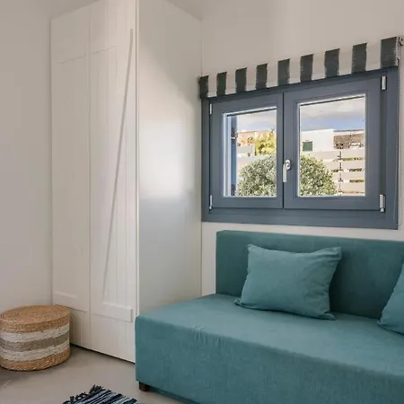 Pebble Summer House *