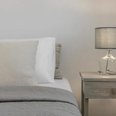 Pebble Summer House Ferienhaus *