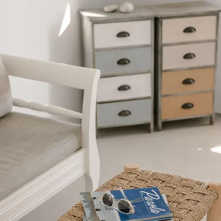 Pebble Summer House Aliki (Paros)