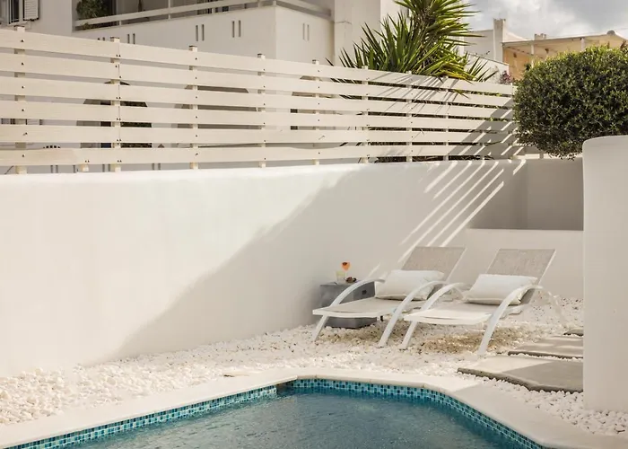 Pebble Summer House * Aliki (Paros)